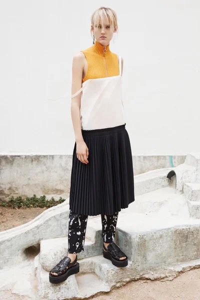 Look 7